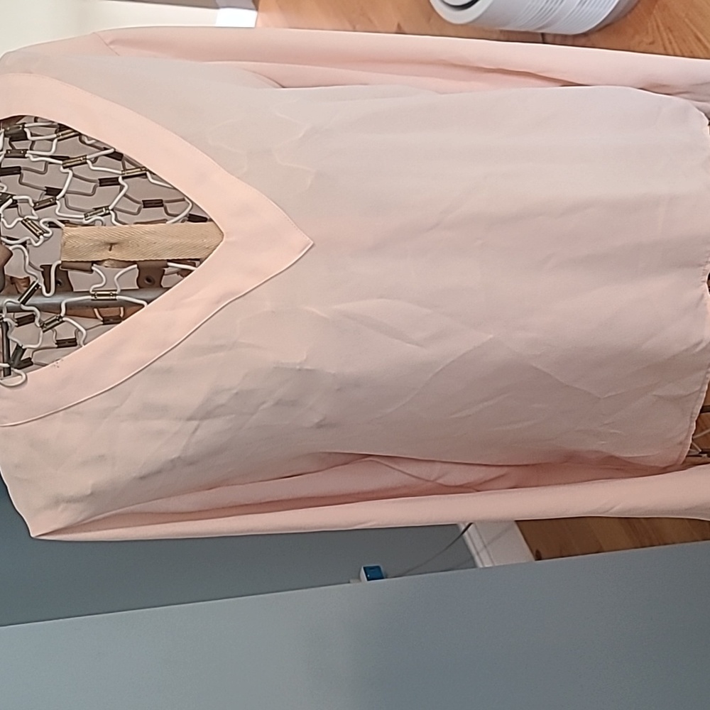 Ann taylor peach v neck long sleeve formal top